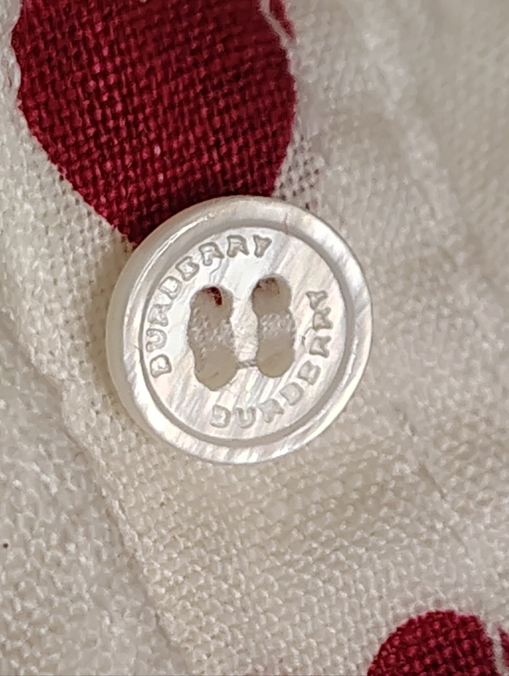 Burberry London Red Heart Print Linen Shirt Sz Large - Picture 9 of 16